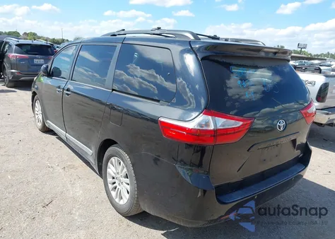2015 Toyota Sienna Xle 8 Passenger из США, поврежденный, VIN 5TDYK3DC0FS534334